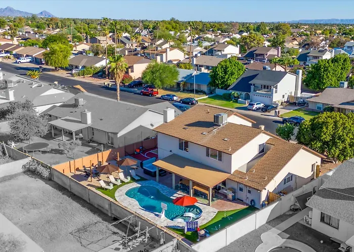 Ferienhaus Slide Into Fun Pool Games Fire Pit Sport Court Glendale